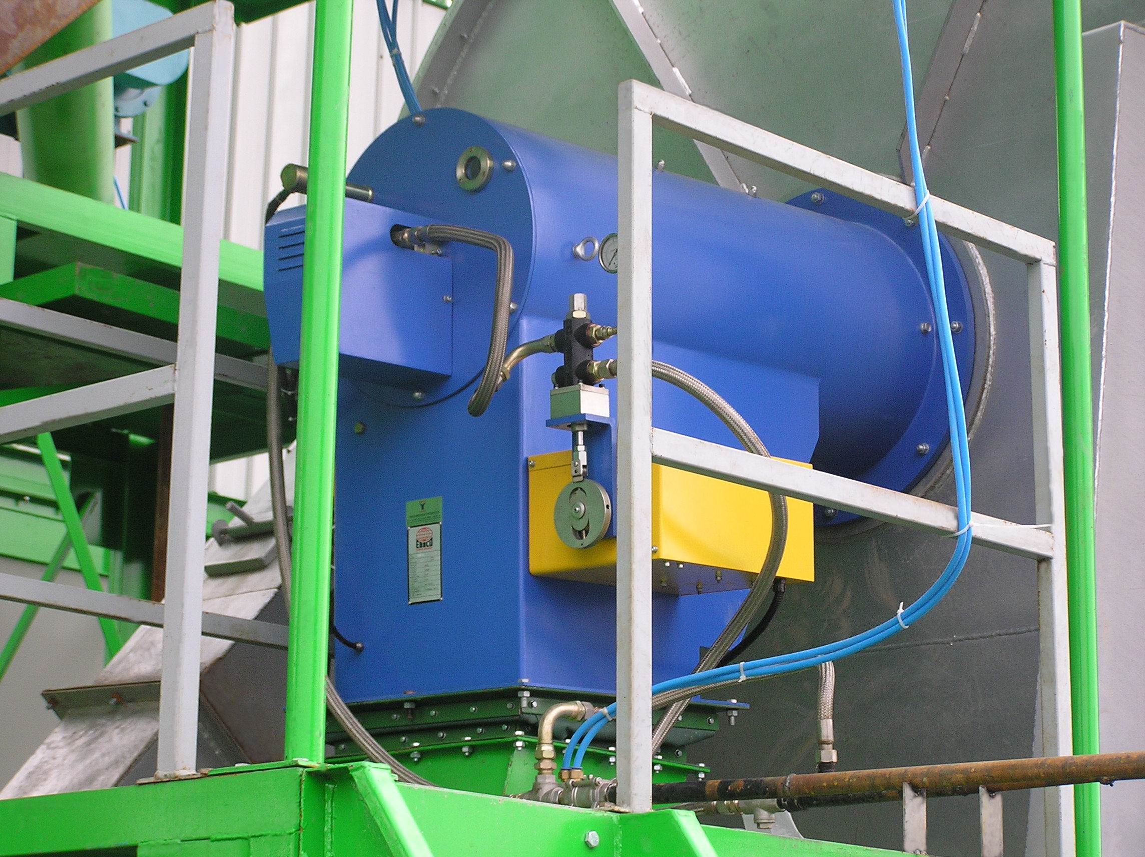 Briefly Describe How to Judge the Working Condition of Burning System of Asphalt Mixing Plant

