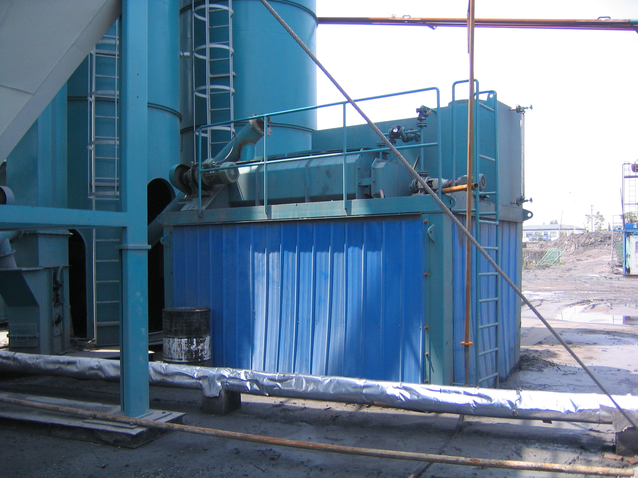 Brief Introduction of Recycled Powder Humidifying Mixer in Asphalt Mixing Plant