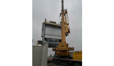 The Installation of Mixing Tower